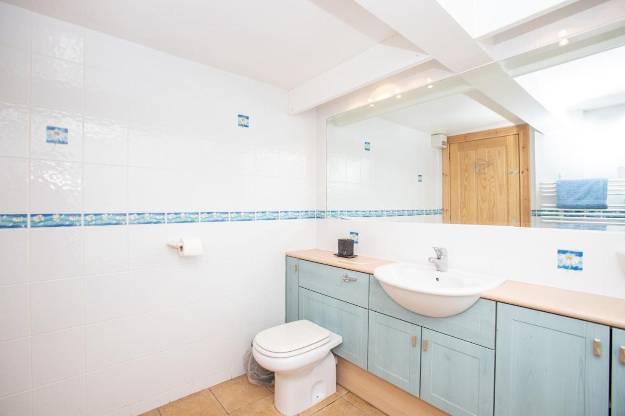 Aftonbank Self Catering Apartment, Питлохри Екстериор снимка